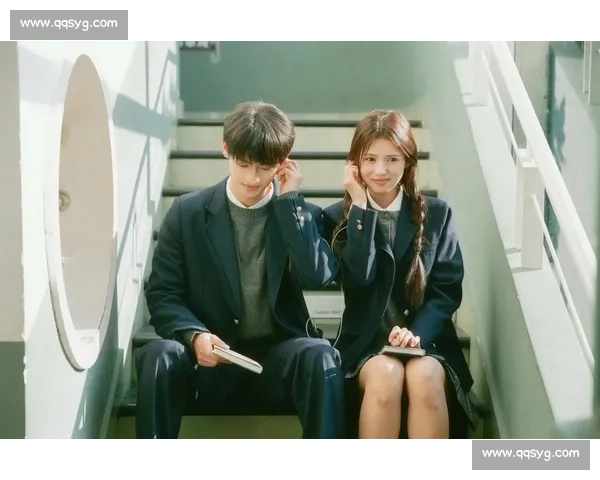 “保持苹果肌扁平！” 全伊伦鹤男甜剧名场面太上头